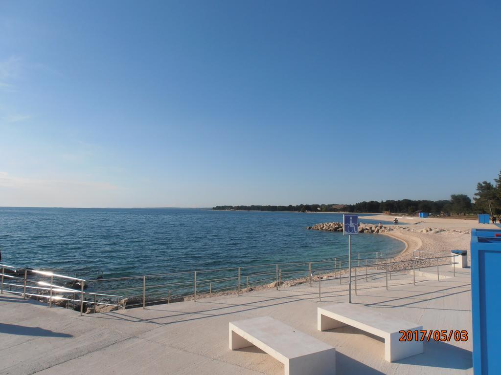 PUY Apartment Steblaj מראה חיצוני תמונה