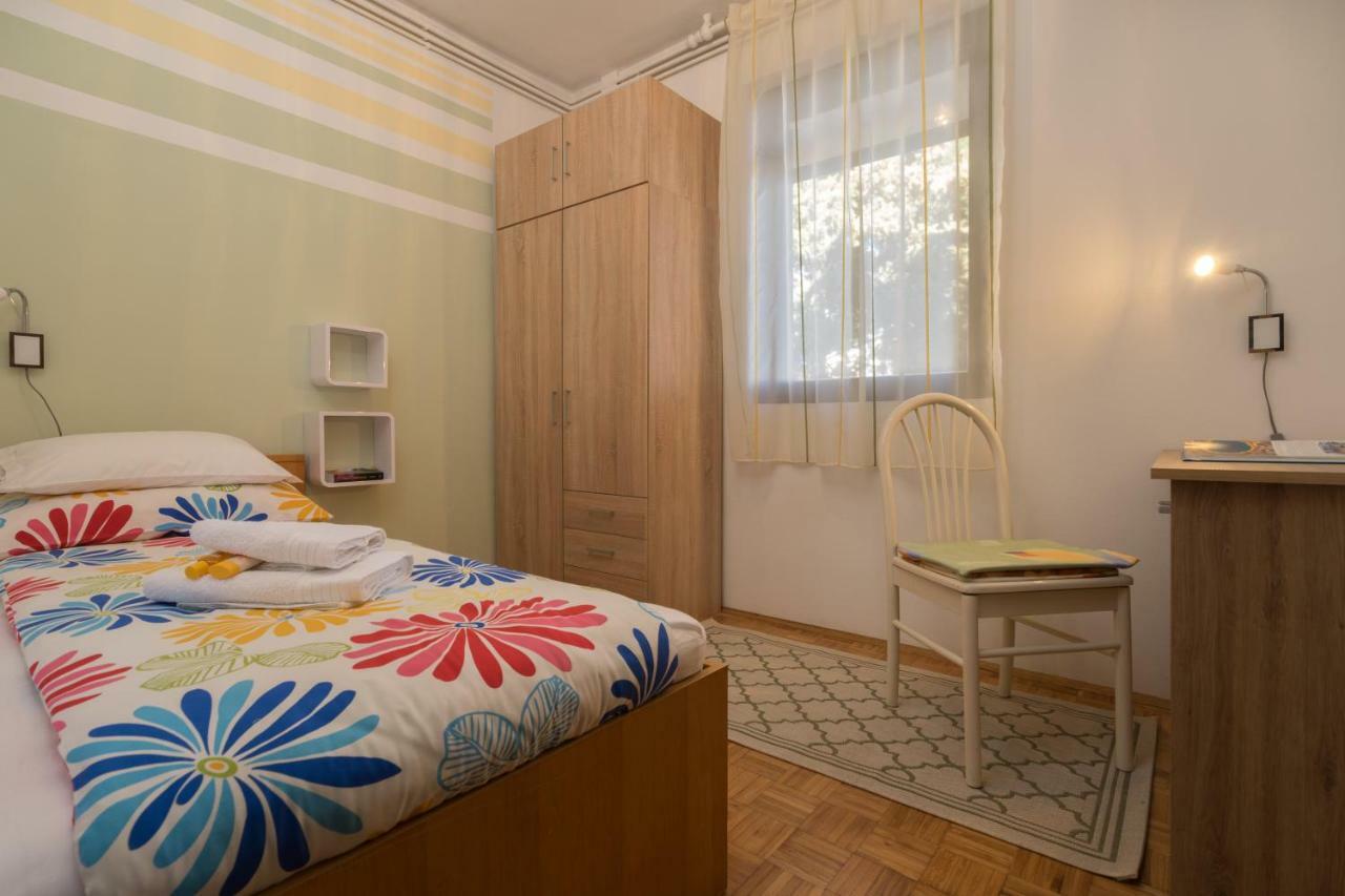 PUY Apartment Steblaj מראה חיצוני תמונה